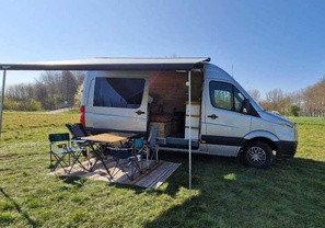Location camping car adria