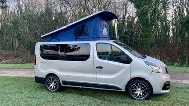 Location location renault trafic