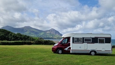 Location camping car adria