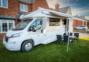 Location camping car rimor