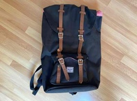 Location sac a main