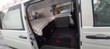 Location camping car mercedes