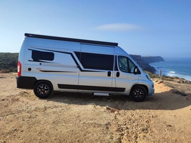 Location camping car pilote