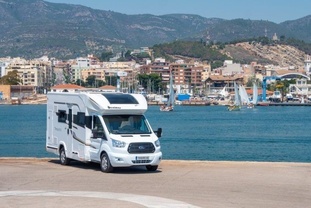 Location camping car benimar