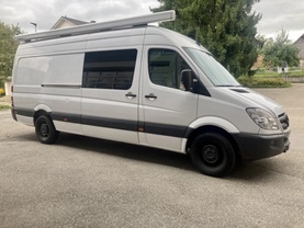 Location camping car mercedes