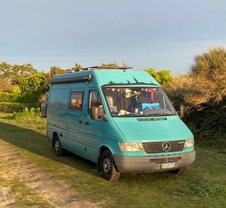 Location camping car mercedes