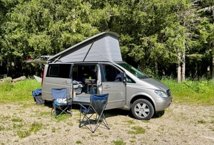 Location camping car mercedes