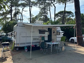 Location camping car dethleffs