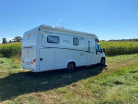 Location camping car dethleffs