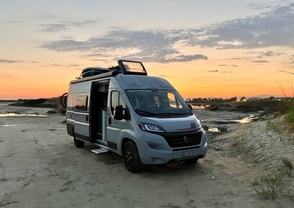 Location camping car roller team