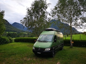 Location camping car mercedes