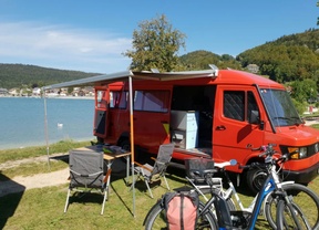Location camping car mercedes