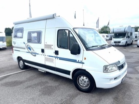 Location camping car adria
