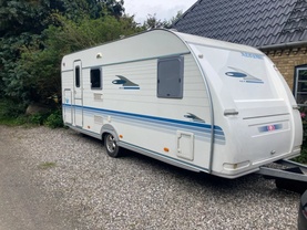 Location camping car adria