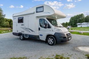 Location camping car mc louis