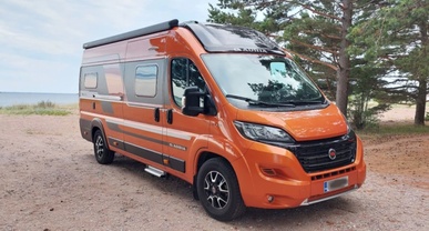 Location camping car adria