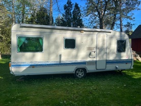 Location camping car adria