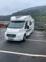 Location camping car adria