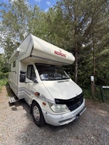 Location camping car mercedes