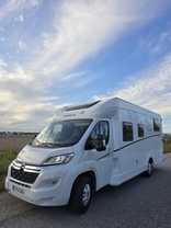 Location camping car dethleffs