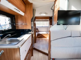 Location camping car pilote