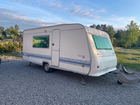 Location camping car adria