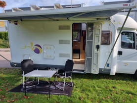 Location camping car pilote