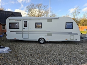 Location camping car adria