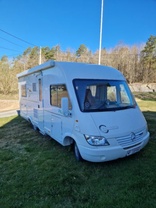 Location camping car pilote