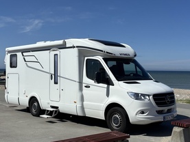 Location camping car mercedes