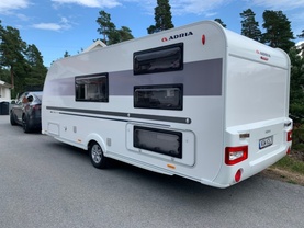 Location camping car adria