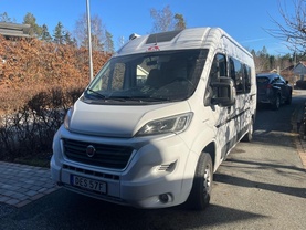 Location camping car adria