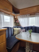 Location camping car adria