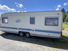 Location camping car adria