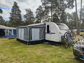 Location camping car adria