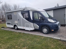 Location camping car dethleffs