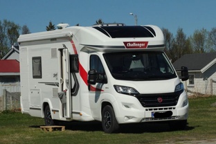 Location camping car challenger