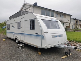 Location camping car adria