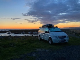 Location camping car mercedes