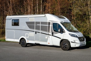 Location camping car sunlight