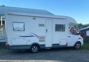 Location camping car mercedes