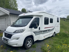 Location camping car adria