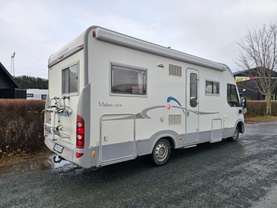Location camping car adria