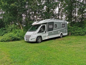 Location camping car dethleffs