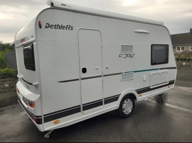 Location camping car dethleffs