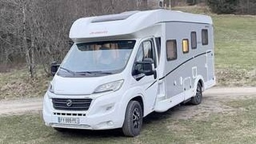 Location camping car dethleffs