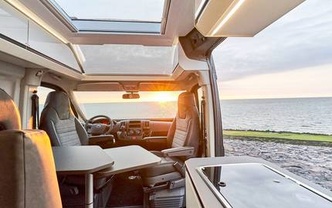Location camping car adria