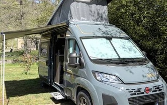 Location camping car burstner