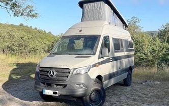 Location camping car mercedes