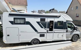 Location camping car adria